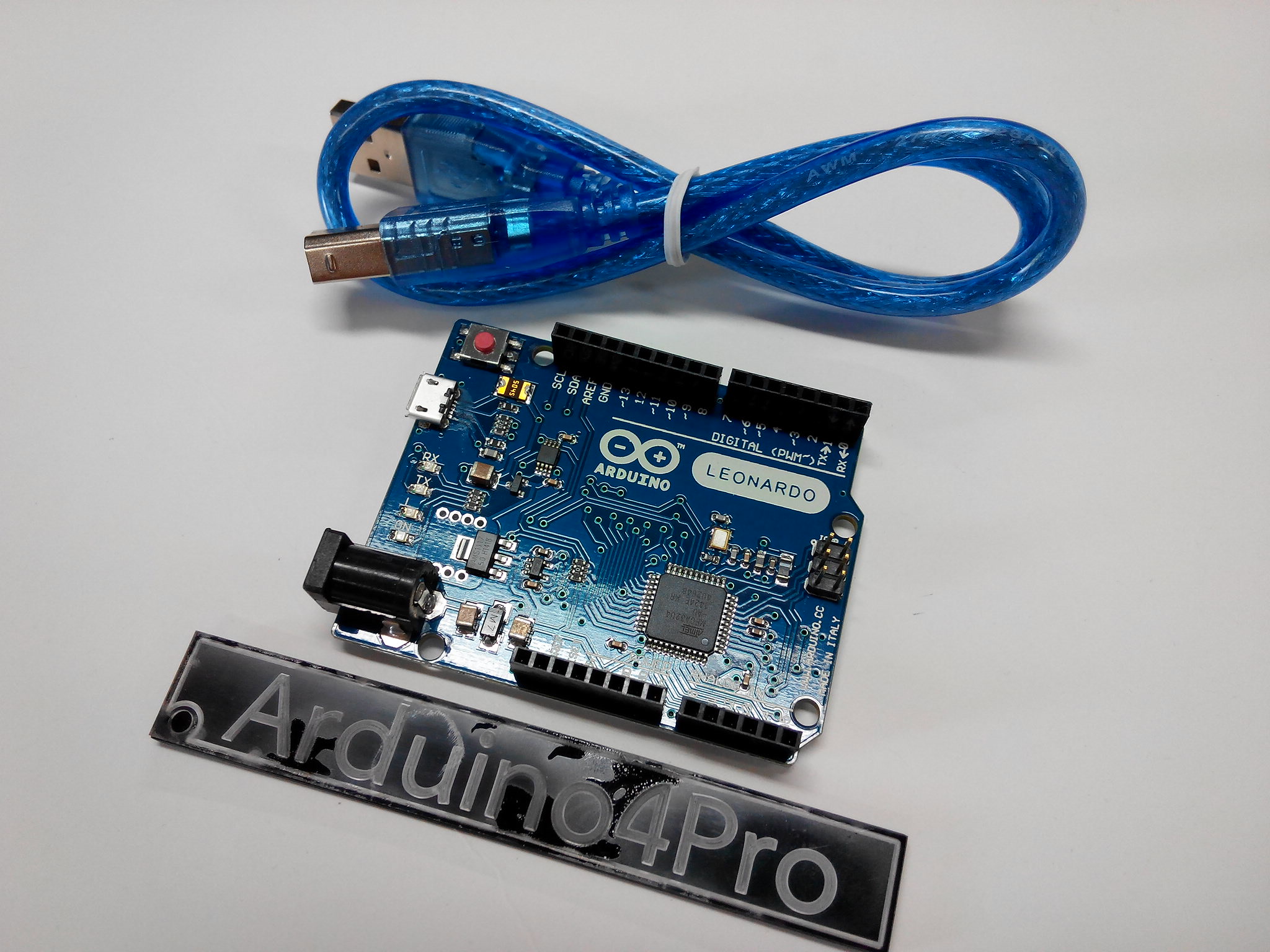 Arduino Leonardo (พร้อมสาย Micro USB)