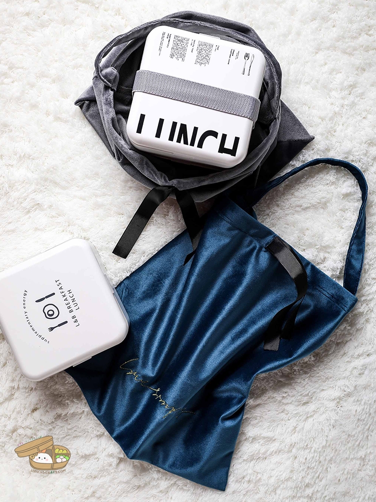 ถุงผ้าใส่กล่องข้าว พร้อมถุงเก็บความร้อน มี 5 สี