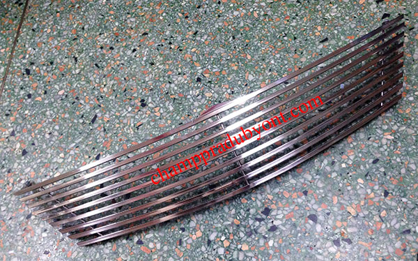 กระจังหน้า TOYOTA INNOVA 12-16 ทรง VIP สแตนเลส