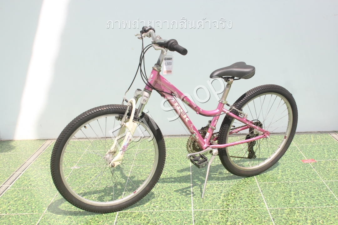 จักรยานเสือภูเขาญี่ปุ่น - ล้อ 24 นิ้ว - มีเกียร์ - อลูมิเนียม - มีโช๊ค - Trek MT200 - สีชมพู [จักรยานมือสอง]