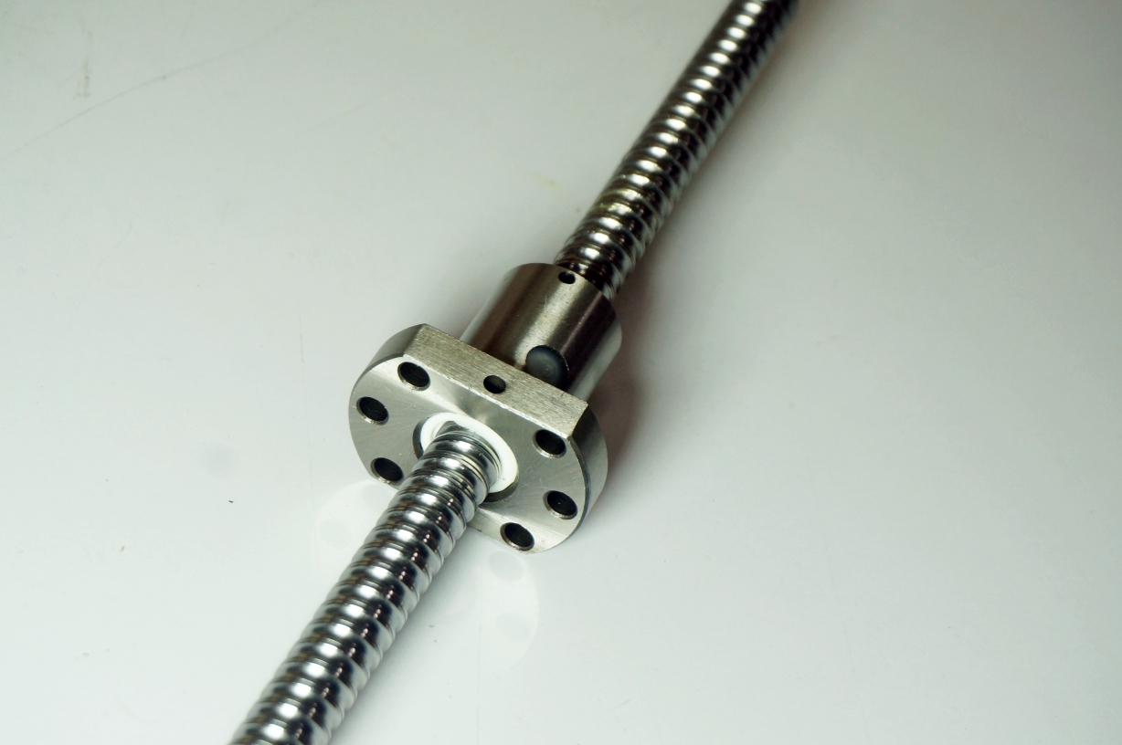 SFU1204 ball screw 300mm with ball nut endmachining FK/FF10