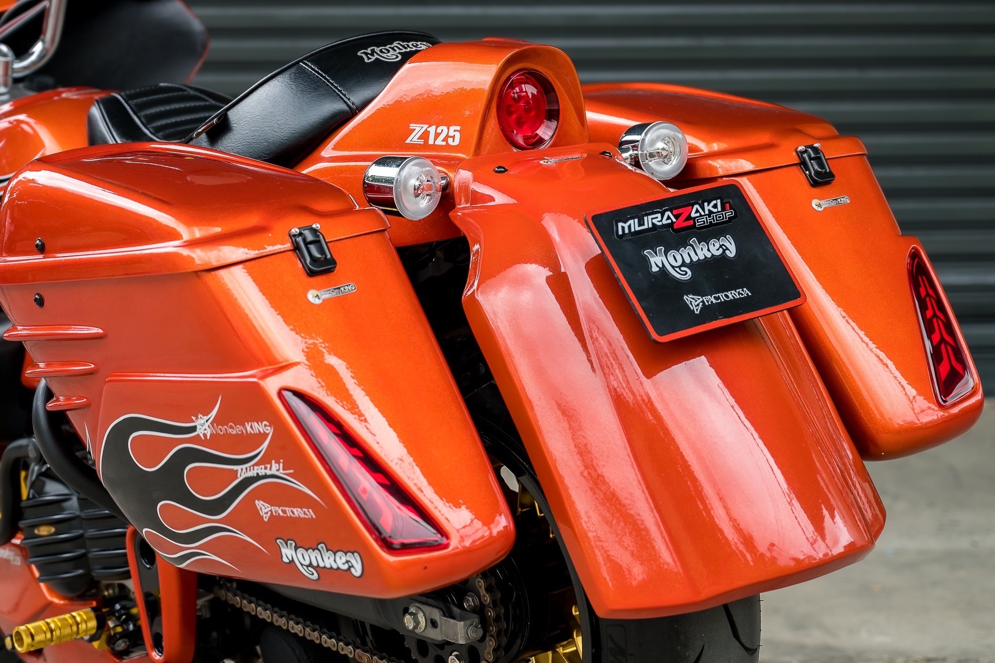 ชุดแต่งMonQeyKingBKK monkey125