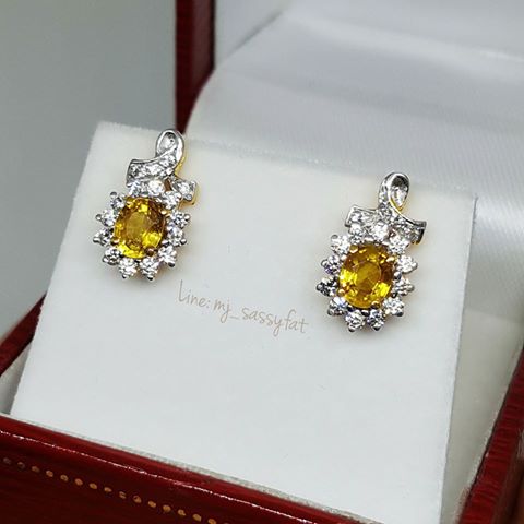 ต่างหูพลอยบุษราคัม บางกะจะ Yellow sapphire สีน้ำทอง เกรดสวย น้ำหนัก 1.15 กะรัต 1