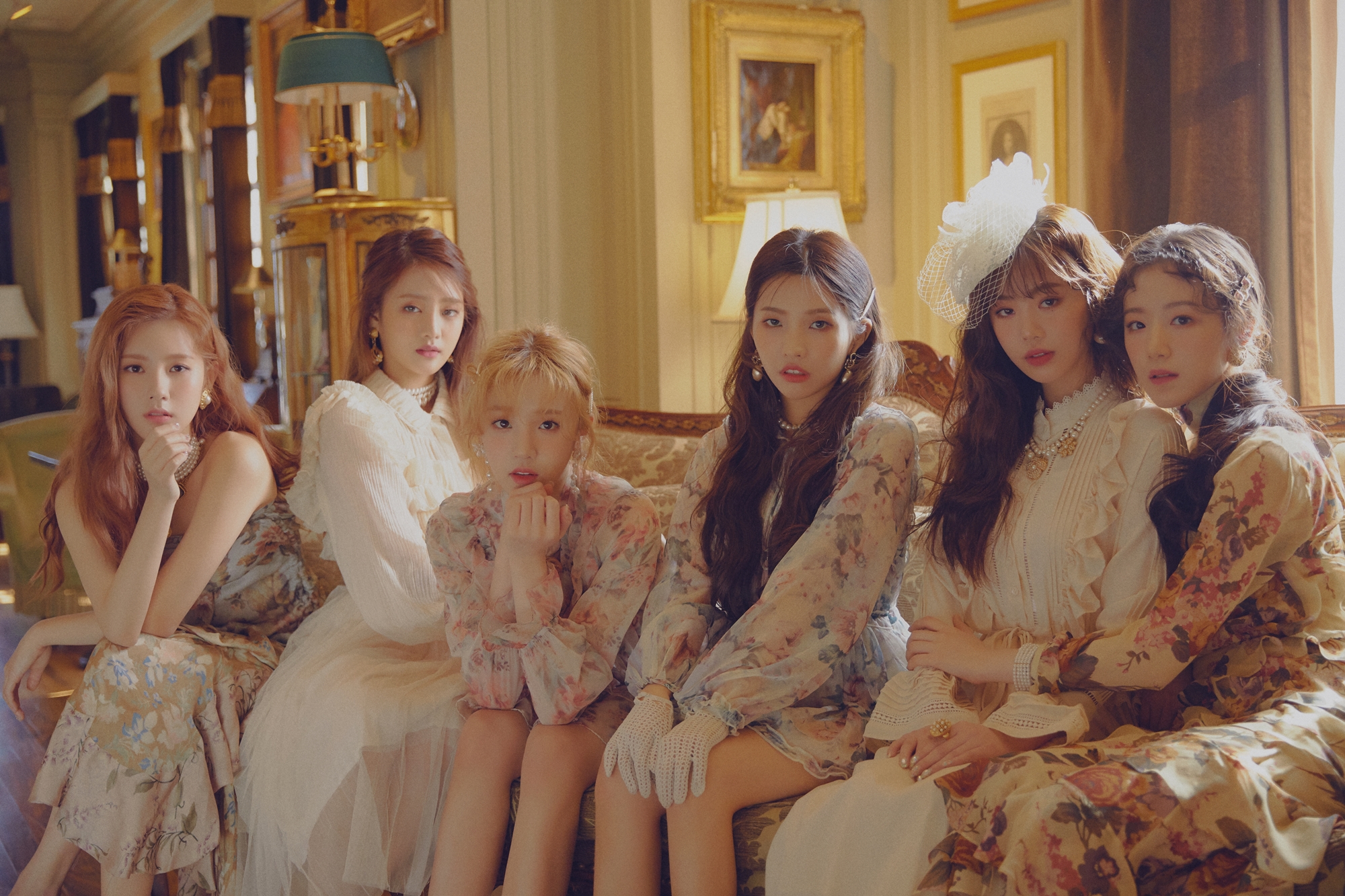 [PRE-ORDER] {อัลบั้มไซน์ทั้งวง} (G)I-DLE - 2nd Mini Album "I MADE"