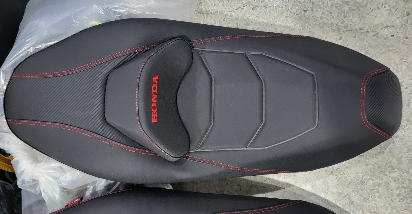 เบาะ CLICK 160 ทรง sport หน่อยวัดด่าน โครงเทียม ราคา2500 บาท