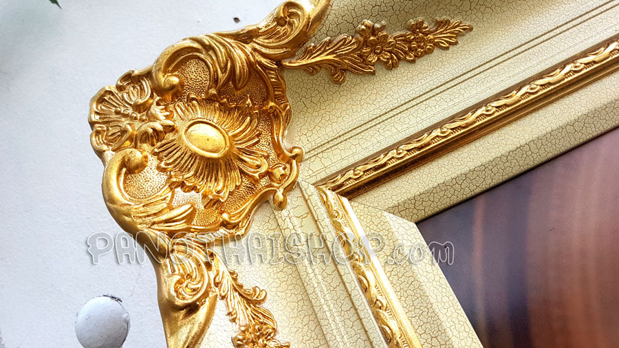 กรอบรูปในหลวงรัชกาลที่ 9 สุดพรีเมี่ยมอย่างดี อลังการสวยงามทรงคุณค่าและดีที่สุด