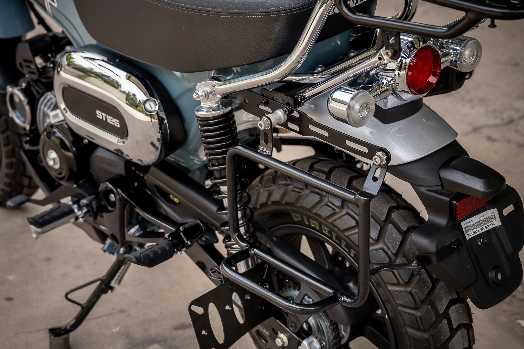 ตัวยึดกระเป๋าข้าง เหล็ก MOTOLORD DAX ราคา3090