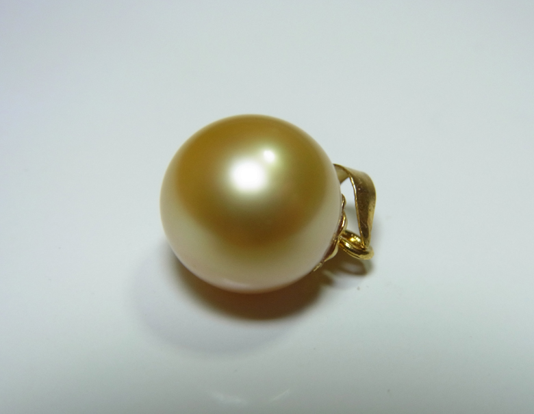 จี้ไข่มุก south sea 9-10 มิล ตัวเรือน 18k สีทองกลาง เกรด AAA