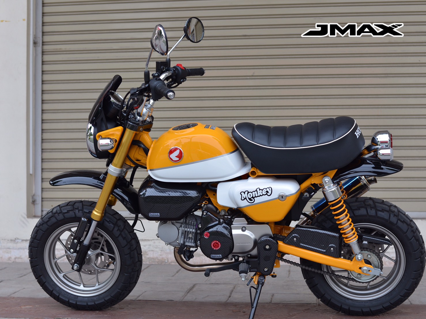 ชิวหน้า two tone #S J-MAX HONDA DAX- MONKEY 125 ราคา 990