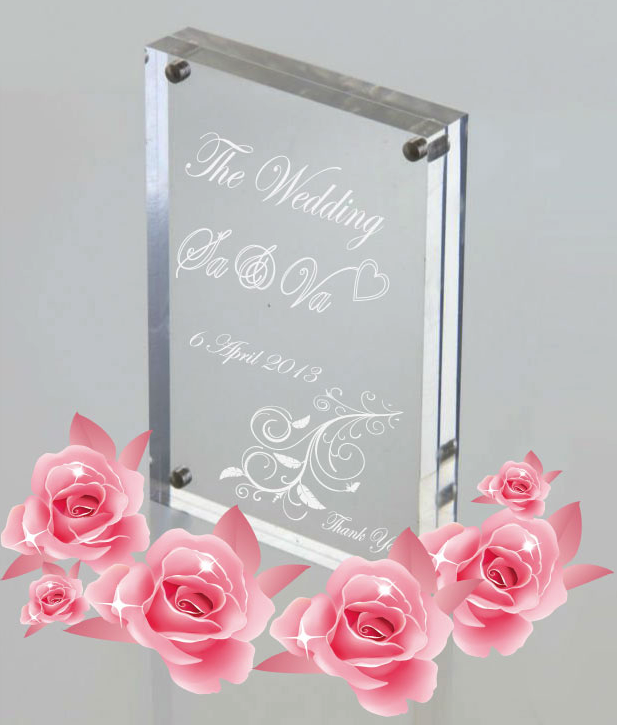 กรอบรูปแม่เหล็กอะครีลิคใส