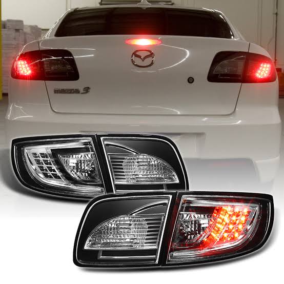 ไฟท้าย MAZDA 3 2005-2011 4D ดำ LED