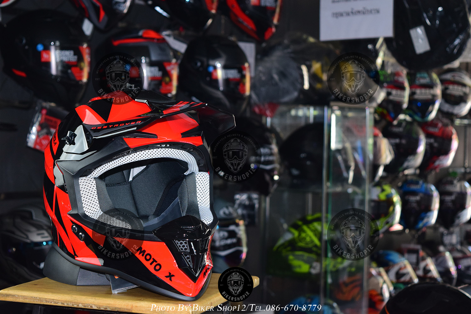 หมวกกันน็อคBilmola รุ่น Destroyer สีแดง-ดำ