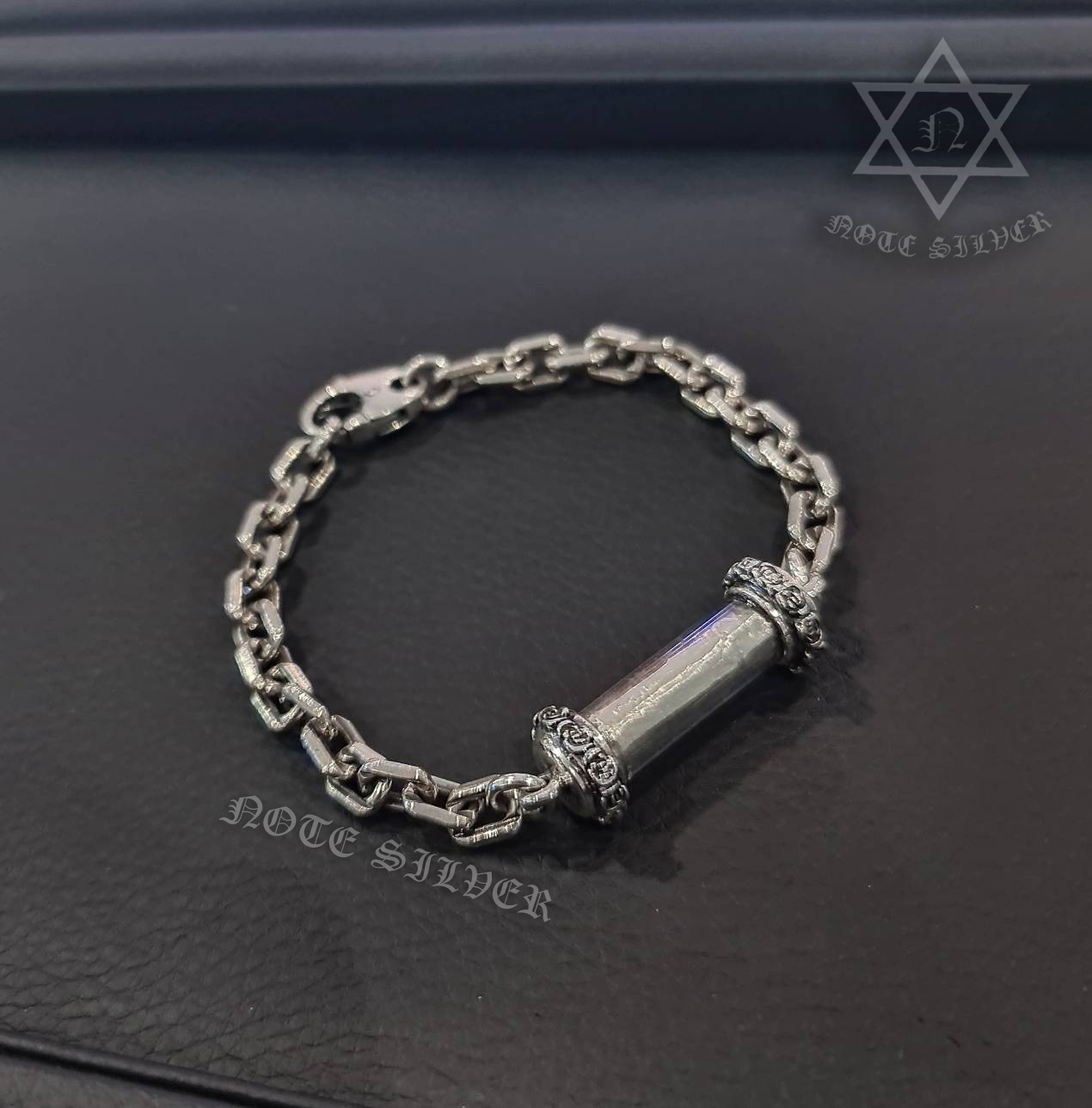 สร้อยข้อมือลายคชกริตร้อยเข้าตะกรุดเงินแท้ลายดอกกุหลาบSterling Silver 925 NSSV3310