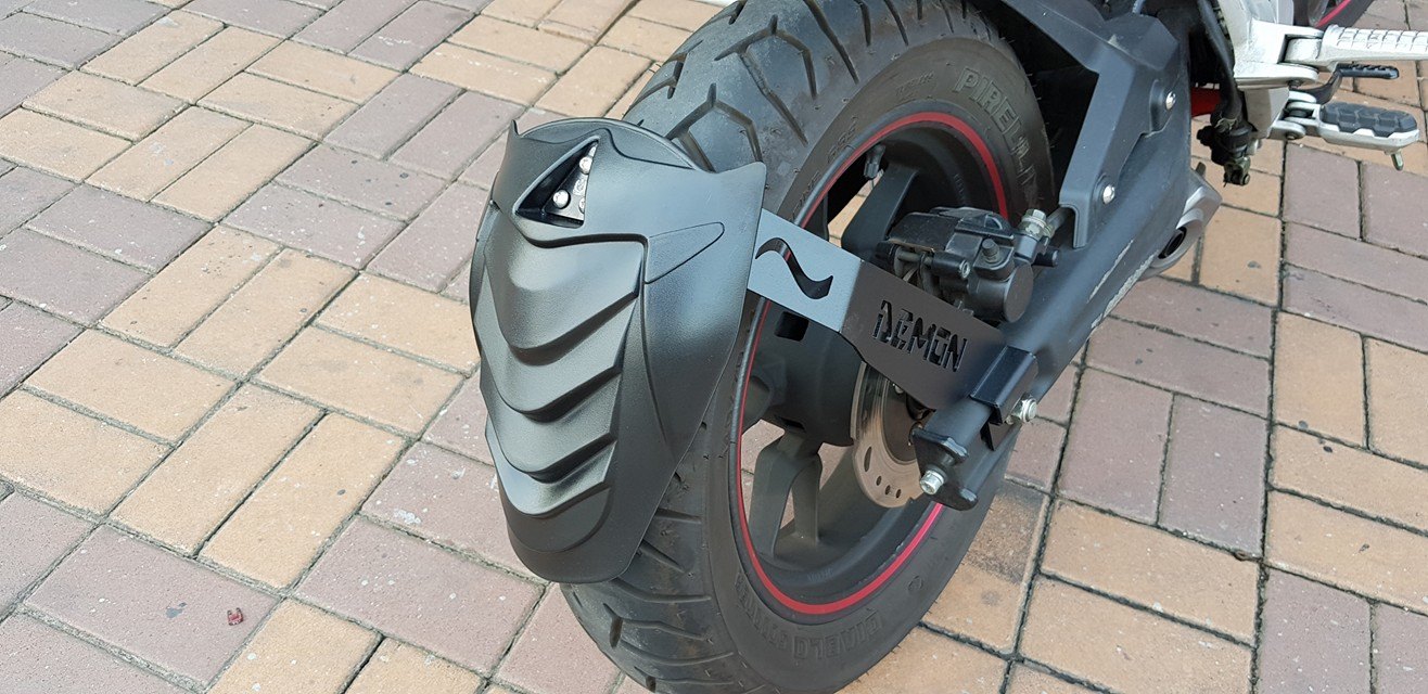 กันดีด ขาคู่ใบ ABS SVENSPEED GPX 150 GN - GR