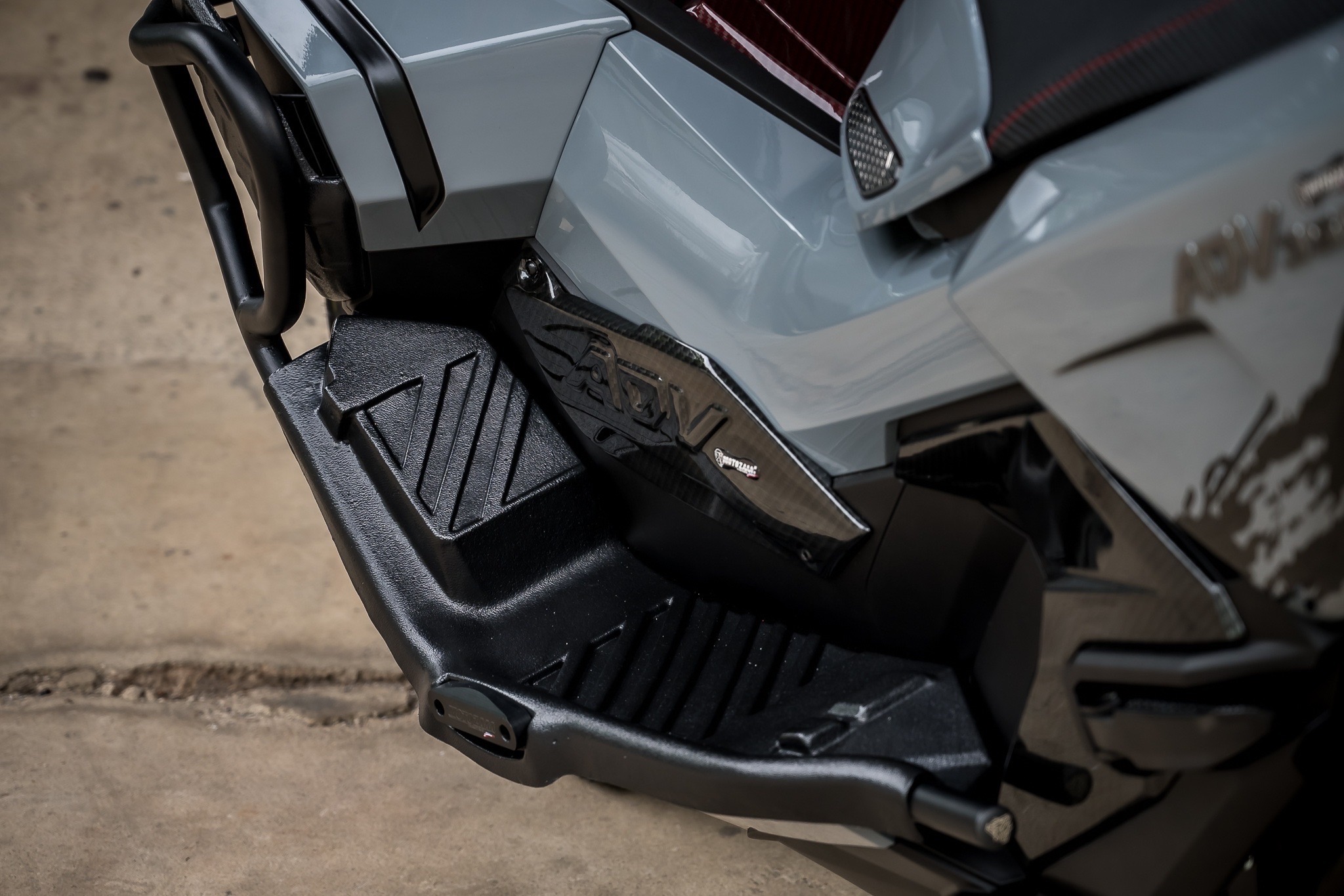 แคชบาร์ ADV 350 MOTAZAAA price 3990฿ มี2สี แคชบาร์ดำ,แคชบาร์แดง