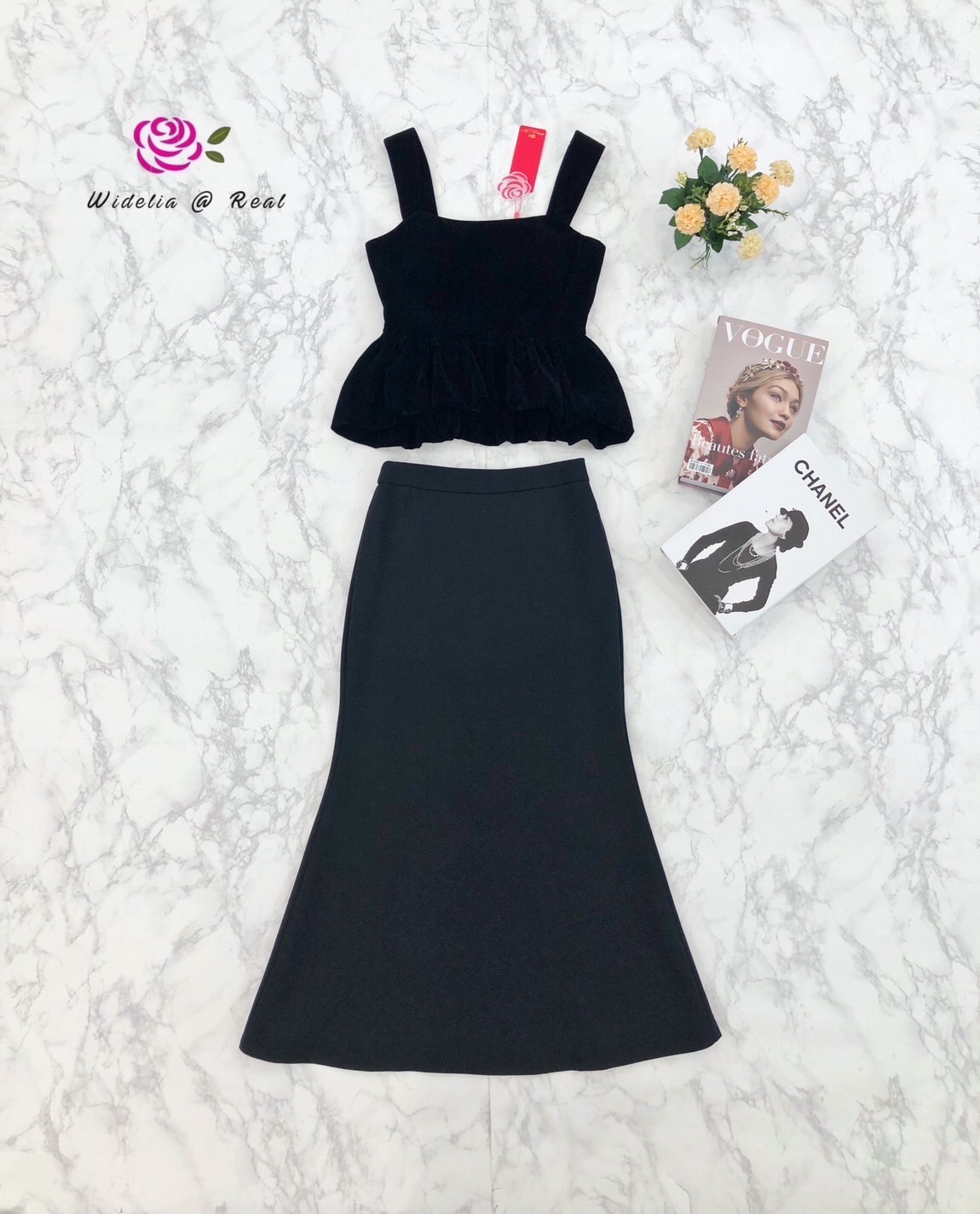 Korea Set เสื้อสายเดี่ยวกับกระโปรงยาว ตัวเสื้อผ้ากำมีหยี่