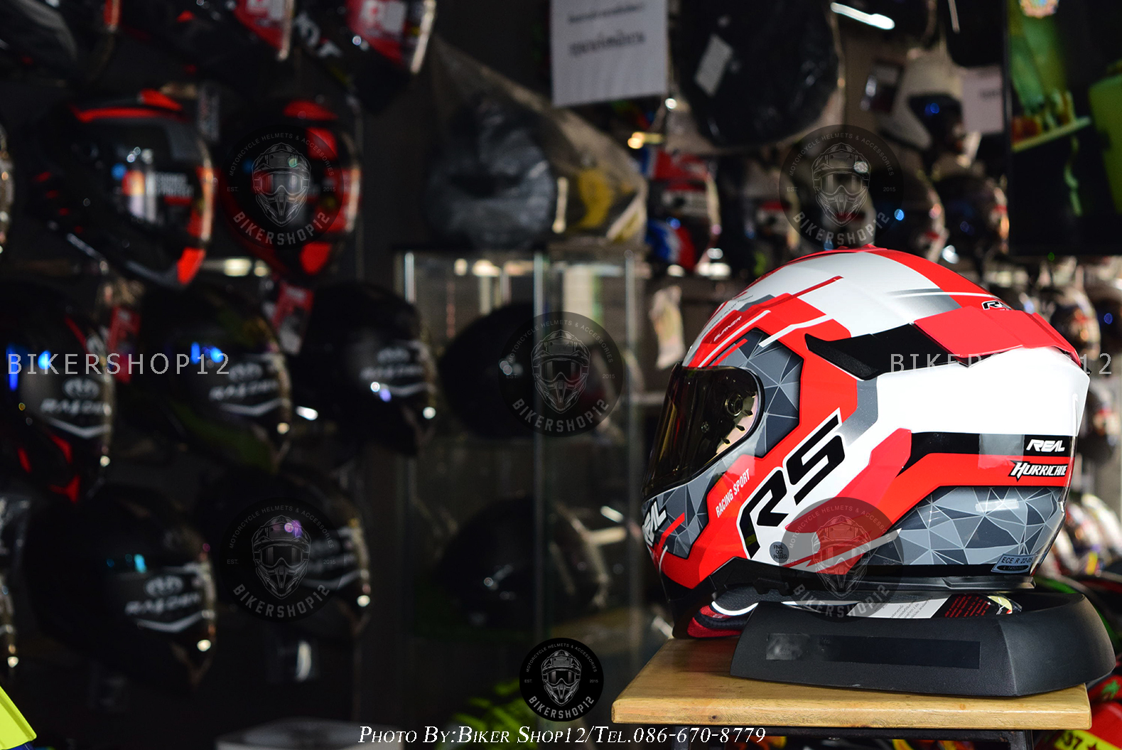 หมวกกันน็อค REAL รุ่น Hurricane Burner สี แดง-ขาว