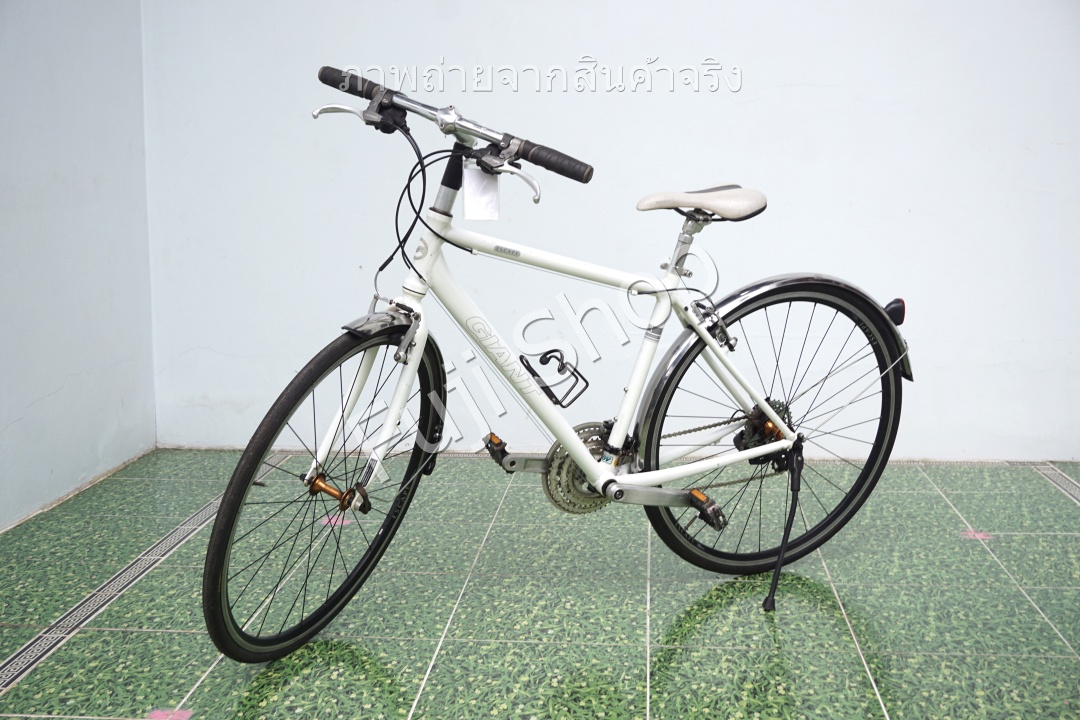 จักรยานไฮบริดญี่ปุ่น - ล้อ 700c - มีเกียร์ - อลูมิเนียม - Giant Escape R3 - สีขาว [จักรยานมือสอง]