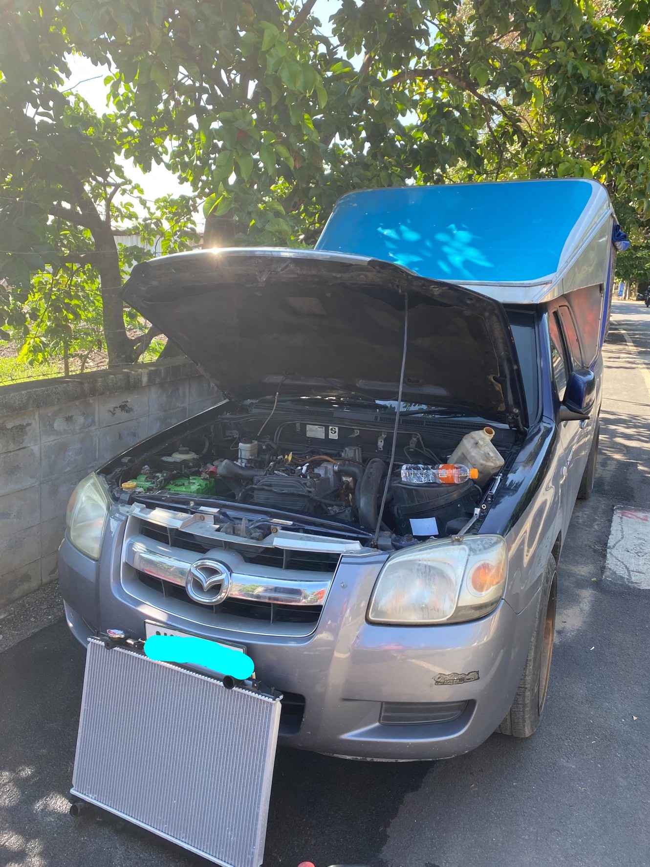 งานติดตั้งหม้อน้ำรถยนต์นอกสถานที่่