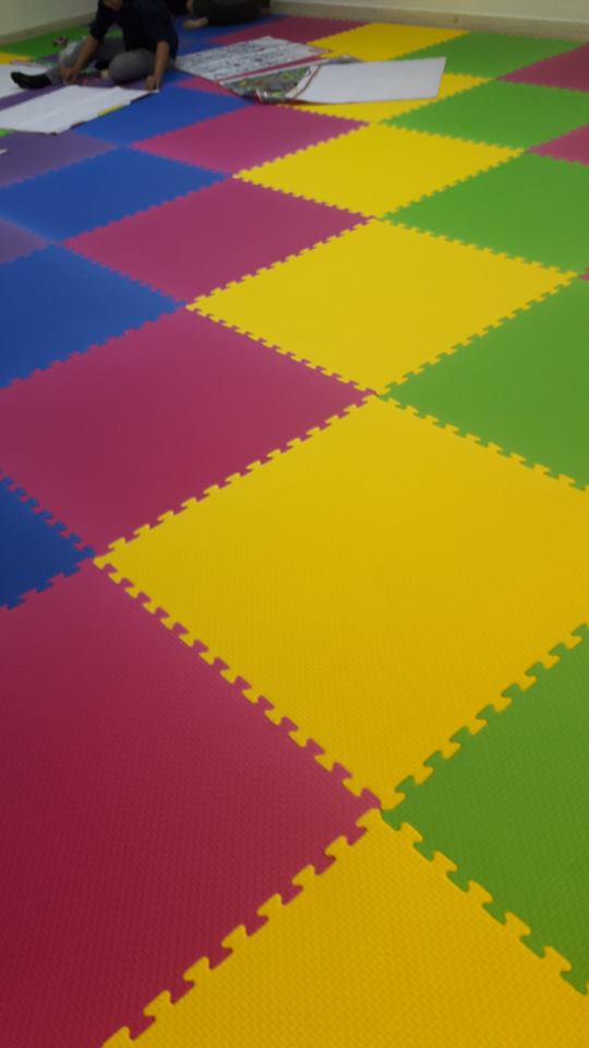 จิ๊กซอว์ปูพื้น หนา 15 mm. กว้าง 100X100 cm.
