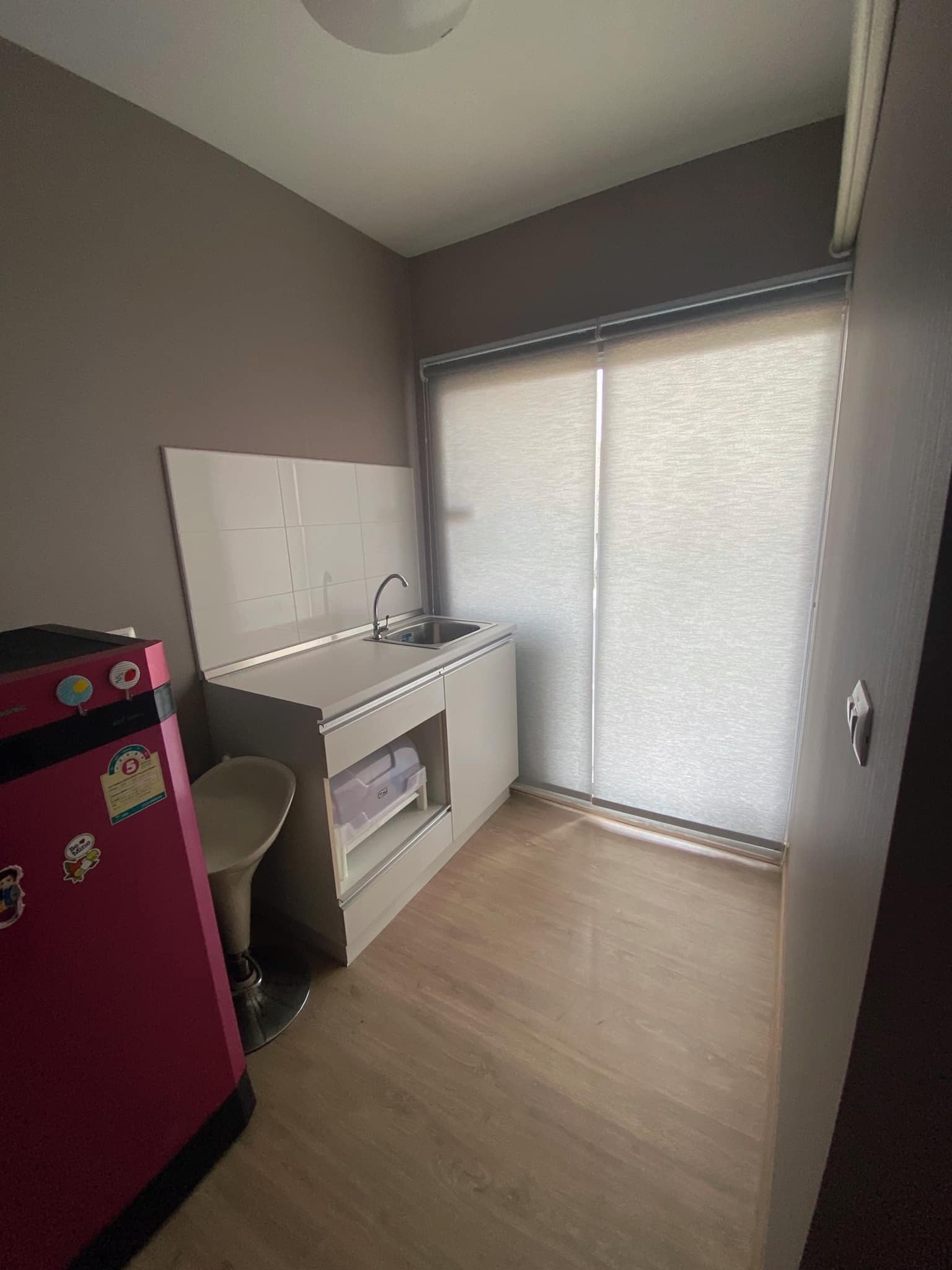 เพลิน เพลิน สามัคคี - ติวานนท์ - PLOEN PLOEN SAMAKKHI - TIWANON