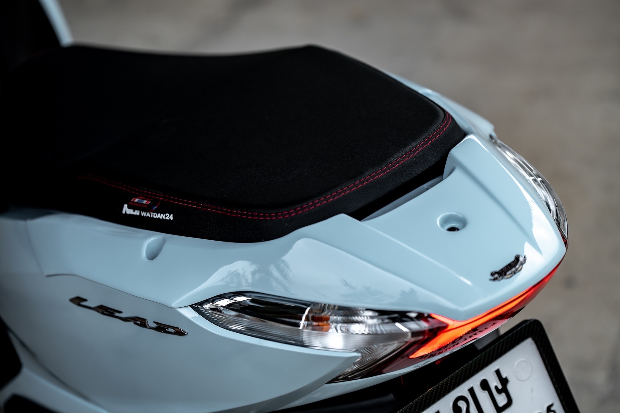 ครอบท้ายปิดรูกันตก Tail fairing cover 1400฿ ( สีพื้นพร้อมพ่น ) 1650฿ ( สีขาว , สีดำ )