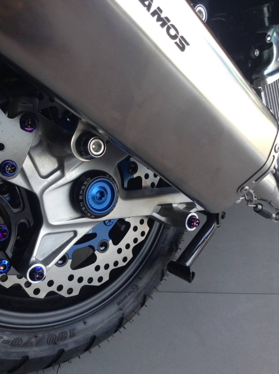 บูทรองน็อตล้อหลัง SEVENSPEED ADV 150 ราคา390