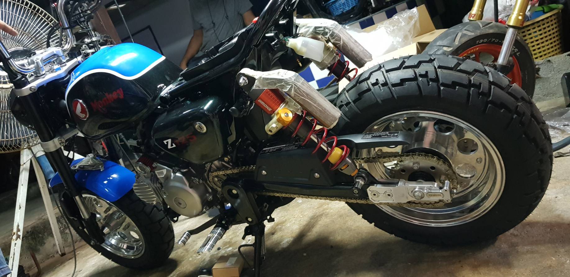 ตัวยืดสวิงอาร์ม HONDA MONKEY 125 U DOM KARNCHANG ราคา3200