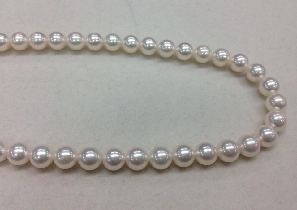 สร้อยคอไข่มุกอโกย่า ญี่ปุ่น 8-8.5 มิล กลม สีขาว, AA++