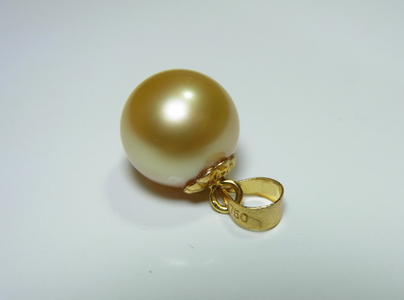 จี้ไข่มุก south sea 9-10 มิล ตัวเรือน 18k สีทองกลาง เกรด AAA