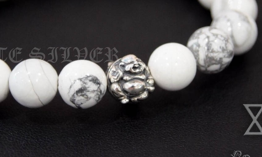 สร้อยข้อมือฮาวไลท์แท้ 10mm มิกซ์เม็ดบีทเงินแท้พระสังกัจจายน์ Sterling Silver 925 NSSV2019