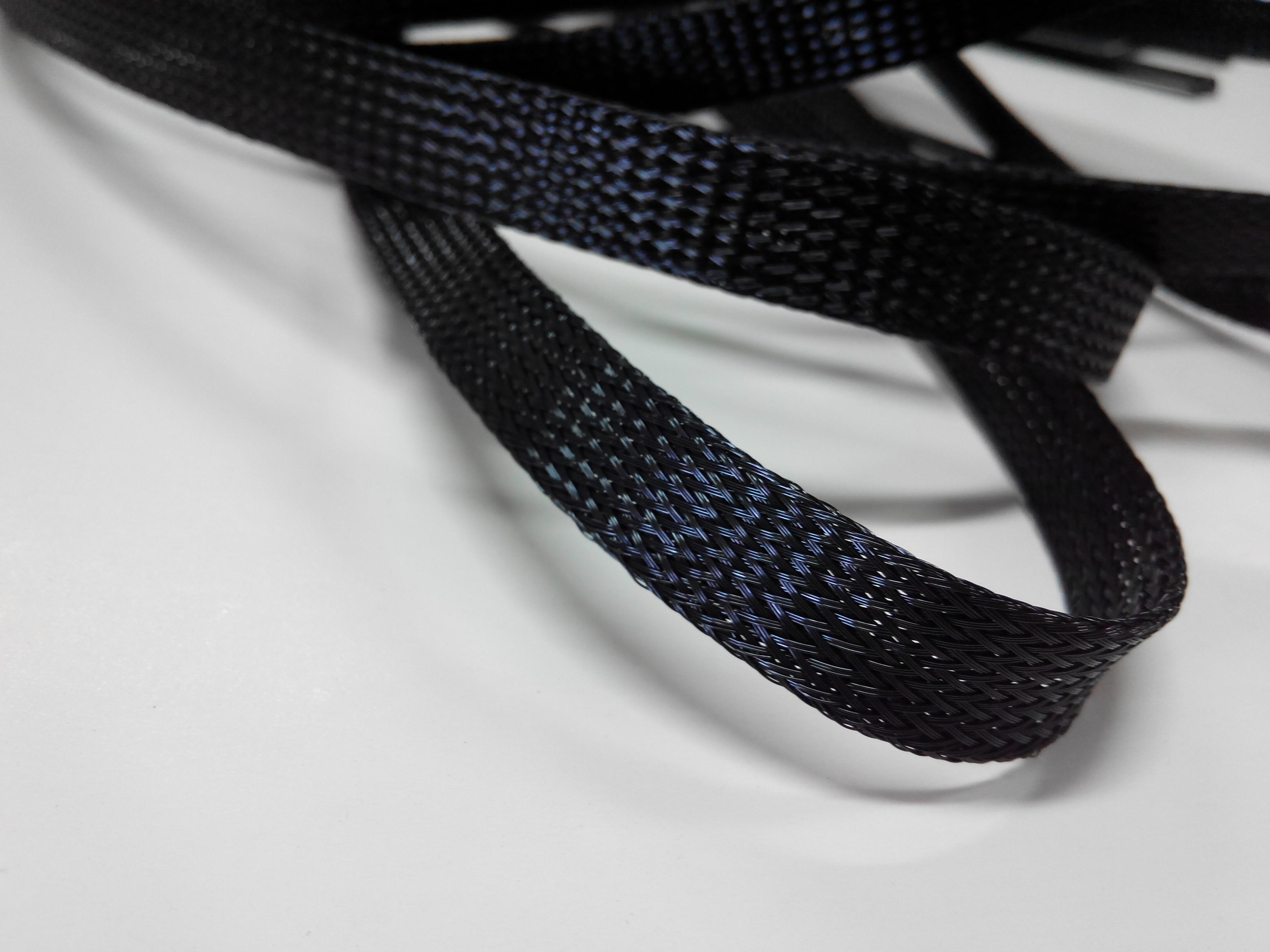 Nylon Braided Cable Sleeve Black Diameter 15mm (แบ่งขายเป็นเมตร)