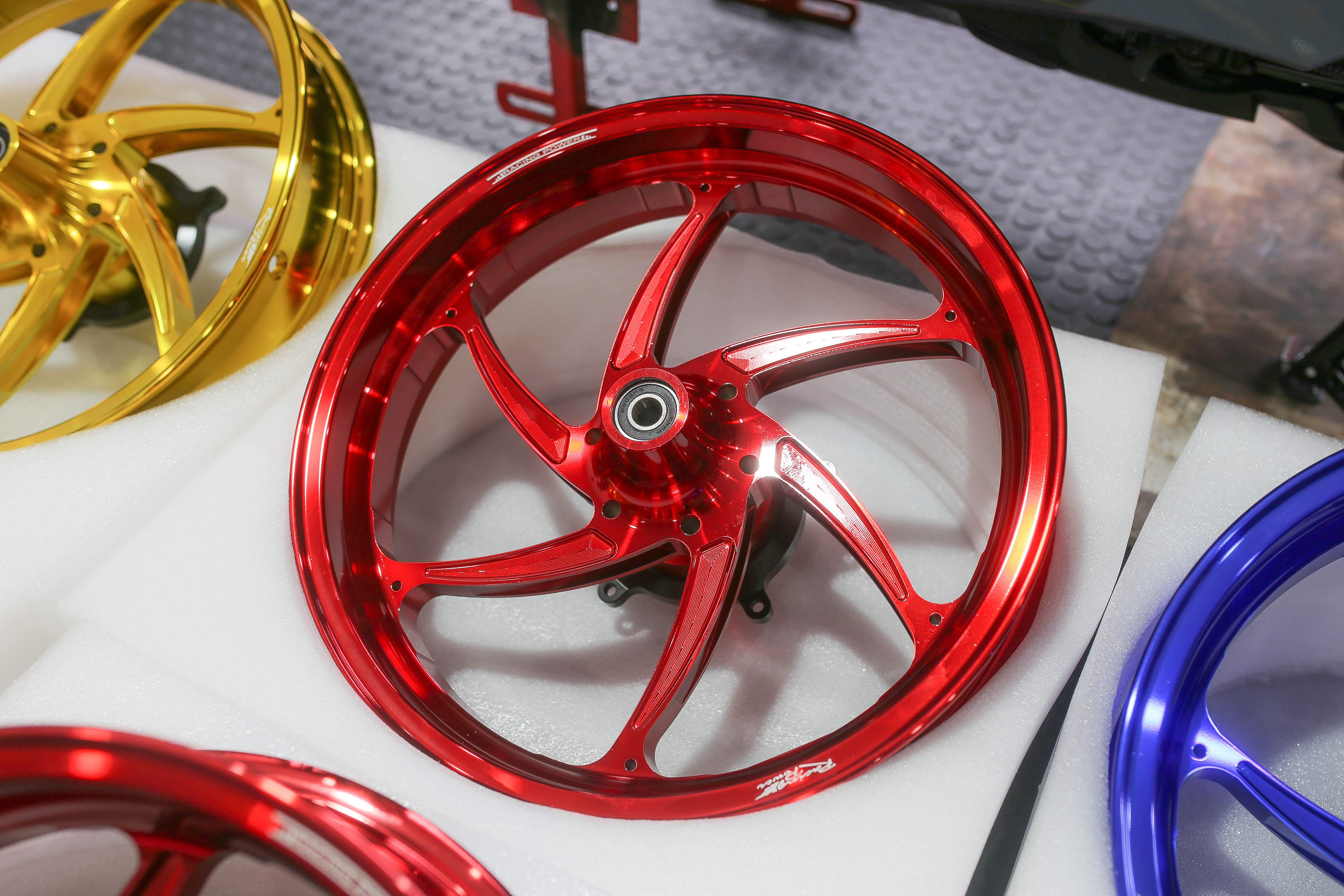 ล้อแม็กXmax Racingpower น้ำหนักเบา แข็งแรง มีประกันสินค้า มีสีทอง แดง น้ำเงิน ดำ ม่วง เขียว