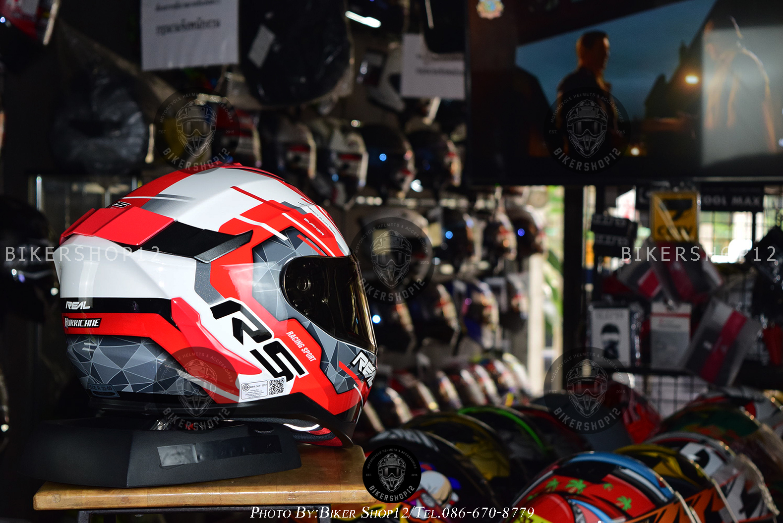 หมวกกันน็อค REAL รุ่น Hurricane Burner สี แดง-ขาว
