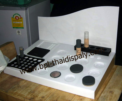 ถาดวางโชว์สินค้าตัวอย่างเครื่องสำอางแต่งหน้า