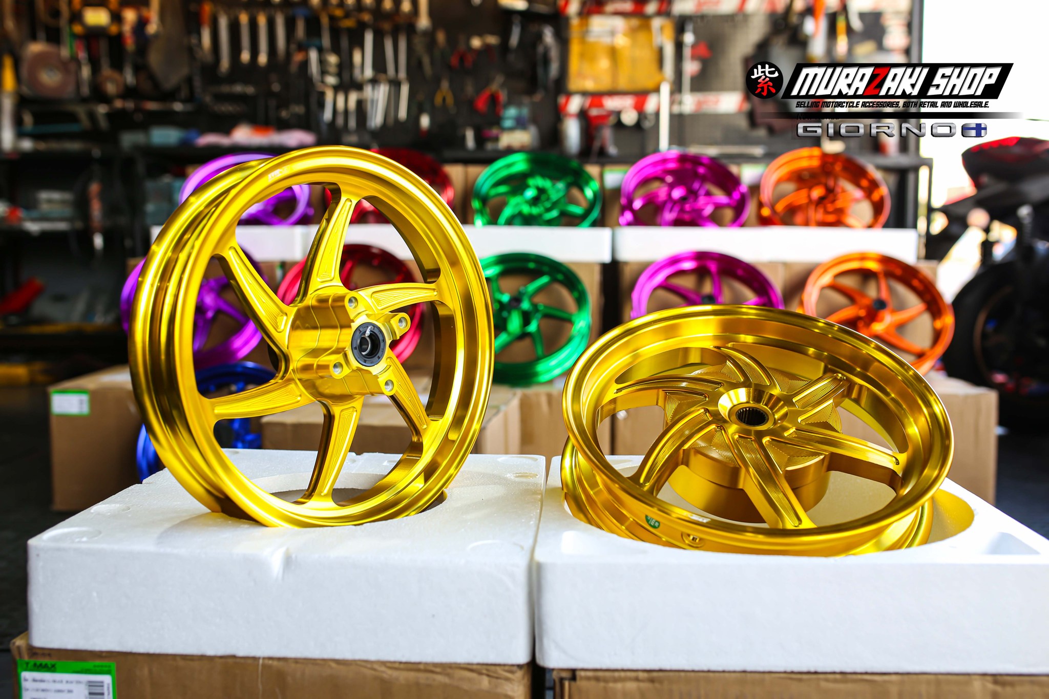 ล้อแม็ก G-MAX RACING GIORNO+ ABS/CBS (ขอบ12) GTR THAILAND แดง - ทอง - เขียว - น้ำเงิน - ส้ม - ม่วง - ชมพู ราคา 7,900 บาท/คู่