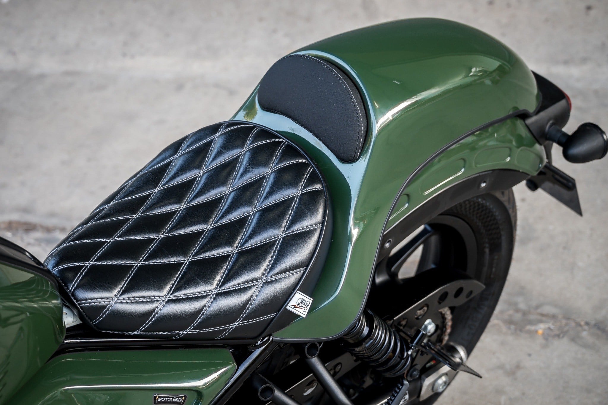 ชุดพิงหลังคนขับ-ครอบเบาะหลัง MotoLordD Honda Rebel 300/500 (2021)