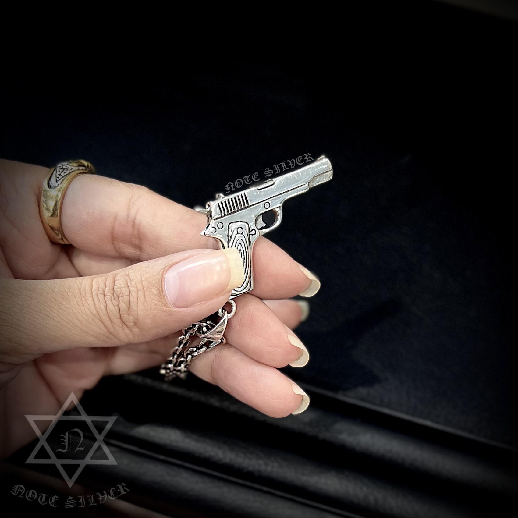 จี้เงินแท้ รูปปืน ปืนสั้น Sterling Silver 925 NSPD3456