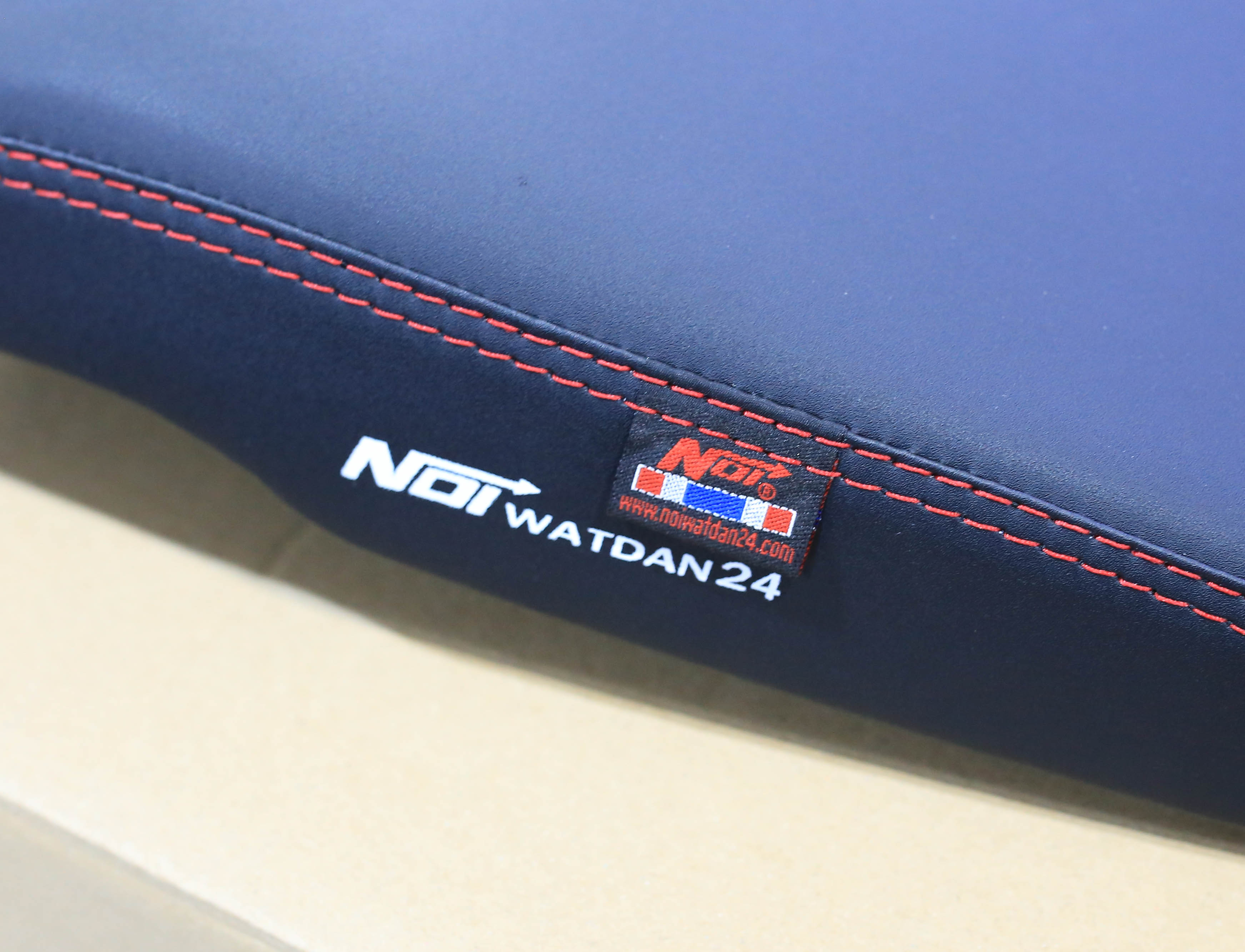 เบาะ LEAD 125 ปาด2ตอนผ้าเรดเดอร์ด้ายแดง-ผ้าเบาะbride หน่อยวัดด่าน โครงแท้