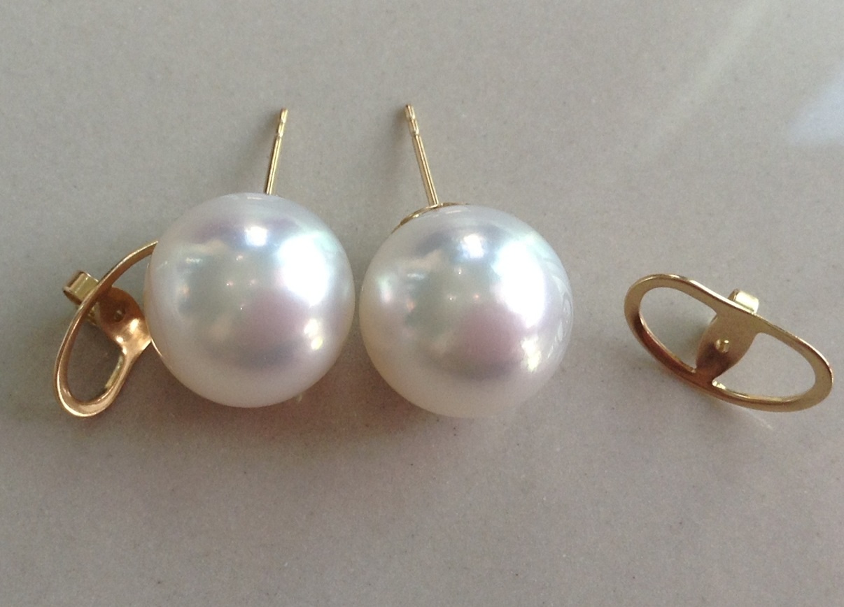 ต่างหูไข่มุก south sea 12-13 มิล ตัวเรือน 18k สีขาว เกรด AAA