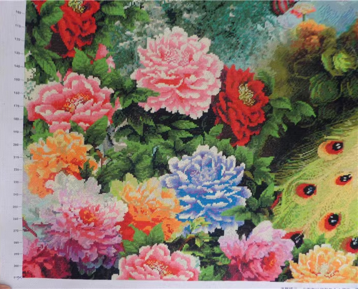 peacock-1126 *สินค้าหมด* ชุดปักครอสติช ลายนกยูงคู่ในสวนโบตั๋น (ปักเต็มผืนผ้า ไหมคอตตอน ปักครั้งละ 3 เส้นเล็ก) ขนาดใหญ่ 151*67 ซม.ผ้าครอสติช 11CTพิมพ์ลายปักบนผ้า ไหมคอตตอน 65 สี ผังลาย เข็ม