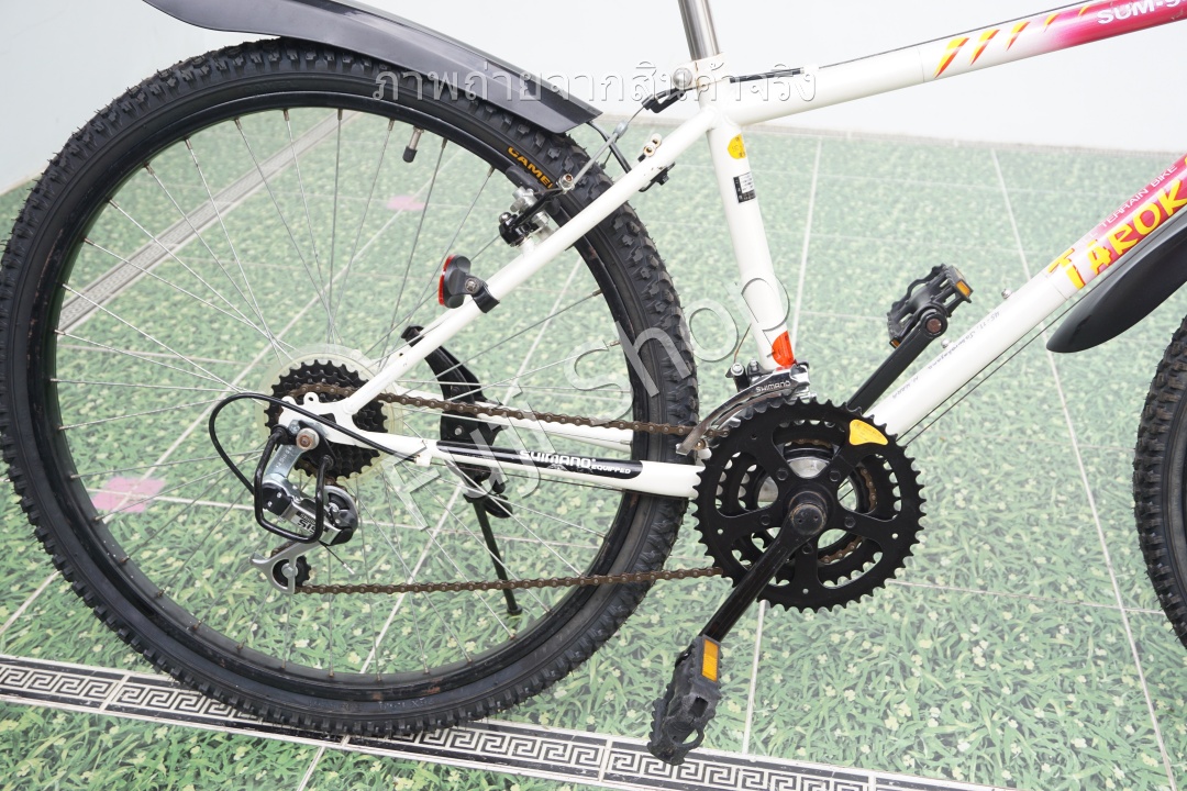 จักรยานเสือภูเขาญี่ปุ่น- ล้อ 26 นิ้ว - มีเกียร์ - โครโมลี่ - สีขาว [จักรยานมือสอง]