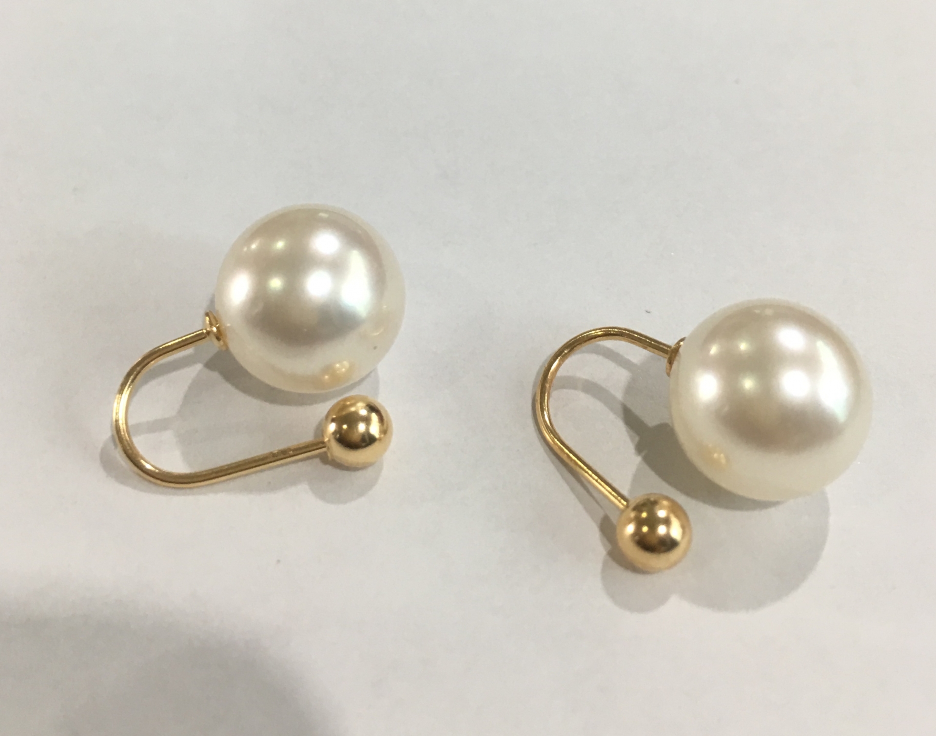 ต่างหูไข่มุก south sea 10-11 มิล สีขาว เกรด AA++ ก้าน 18k