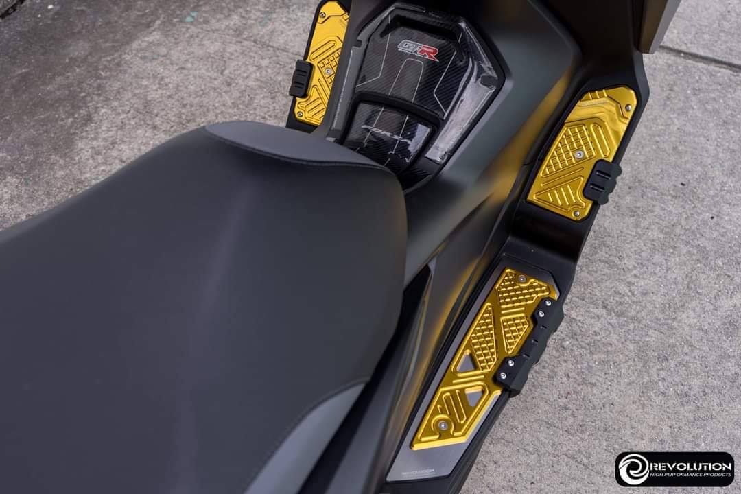 แผ่นรองพื้น(สแตนเลส+มีเนียมCNC) REVOLUTION V2 FORZA350/300 NEW ราคา2800