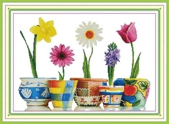 vase-1015 *พร้อมส่ง* ชุดปักครอสติช ลายกระถางดอกไม้หลากสี (ไม่มีเดินเส้น ไม่มีผังลาย พิมพ์ผังลายบนผ้าเลย ผ้า11CTพิมพ์ลาย ปัก 3 เส้นเล็ก) ขนาด 70*50 ซม.ผ้าครอสติช 11CTพิมพ์ลายปักบนผ้า+ไหมคอตตอน 45 สี+เข็ม