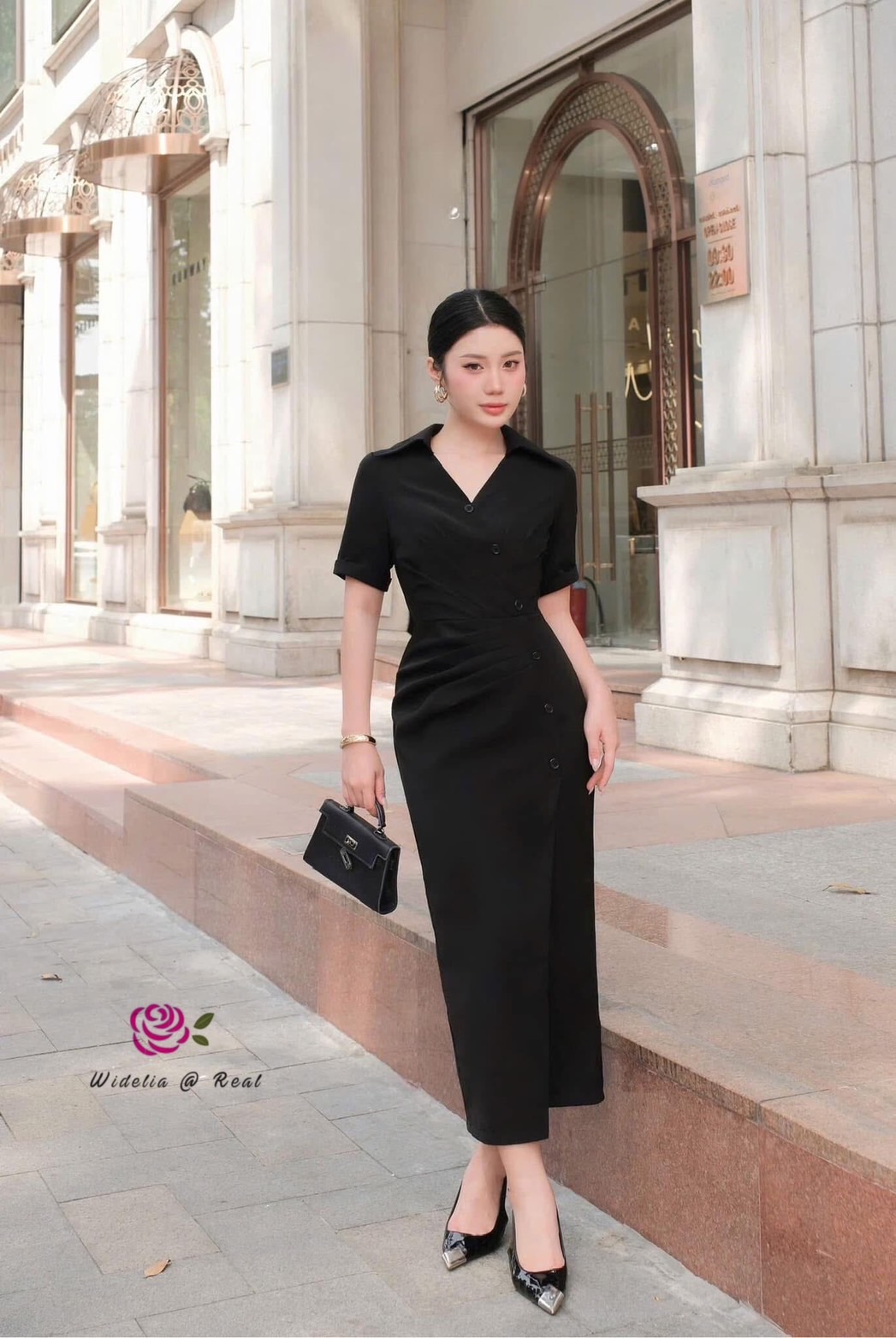 Korea Dress เดรสทรงเข้ารูปแต่งจีบย่น แต่งกระดุม คอวี