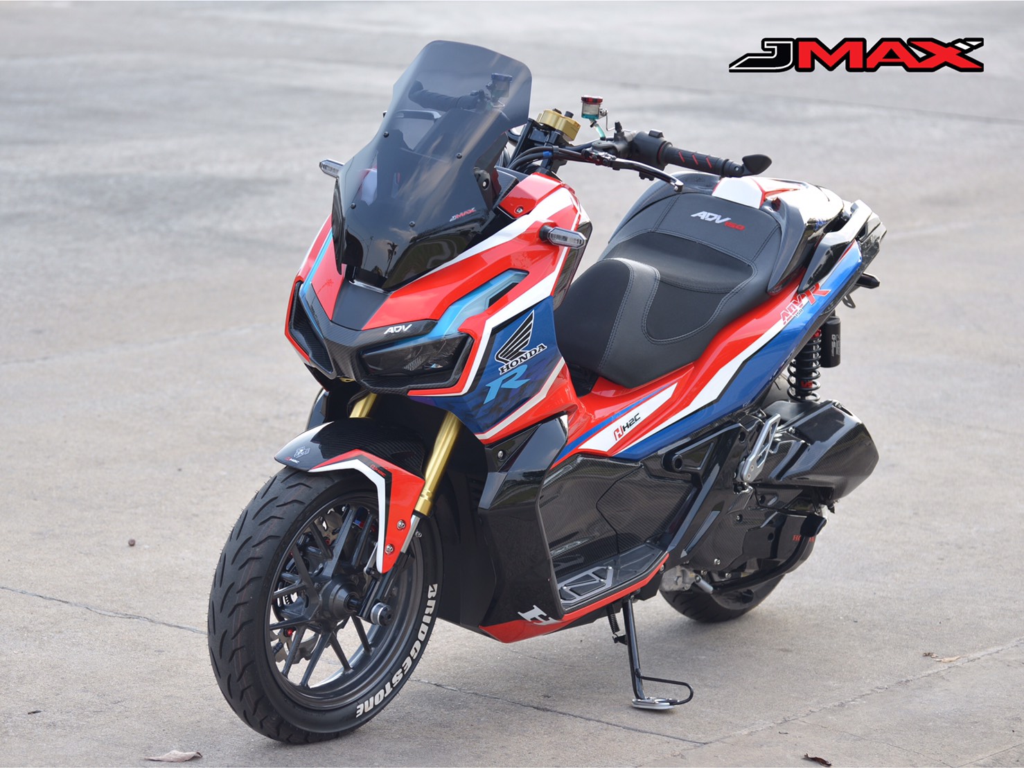 ชิวหน้า two tone v2 j-max HONDA ADV 150 ราคา1190