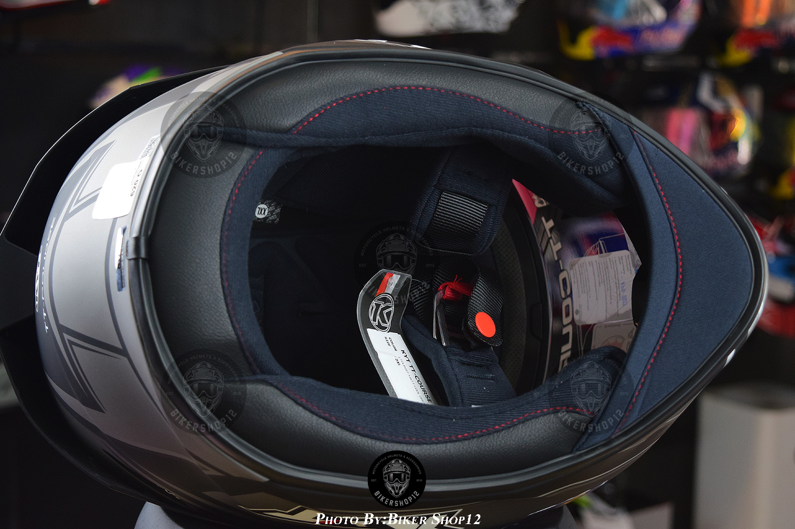 หมวกกันน็อค KYT ลาย Grand prix blue/red