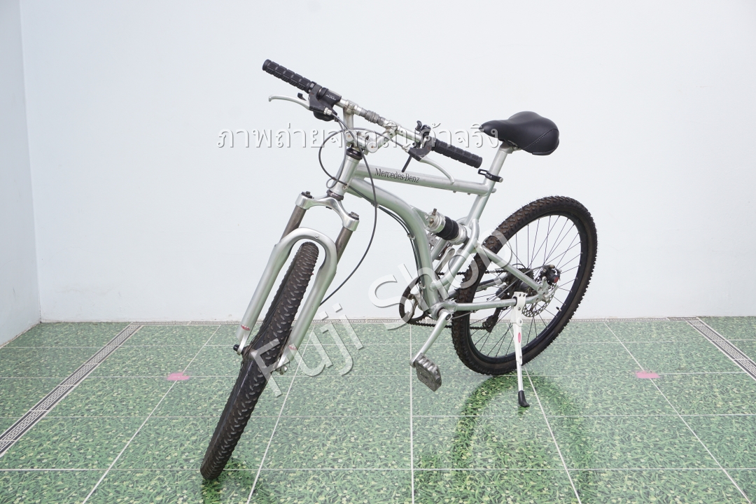 จักรยานเสือภูเขาญี่ปุ่น - ล้อ 26 นิ้ว - มีเกียร์ - อลูมิเนียม - มีโช๊ค - Disc Brake - Mercedes Benz - สีเงิน [จักรยานมือสอง]