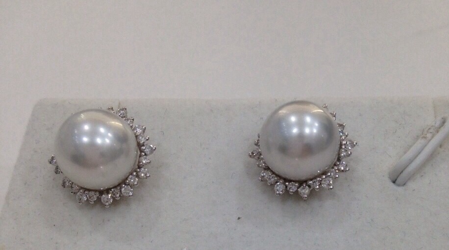 เซ็ตไข่มุก south sea 10.5-11 มิล ตัวเรือน 18k สีขาว เพชรแท้ น้ำ 97 เกรด AAA